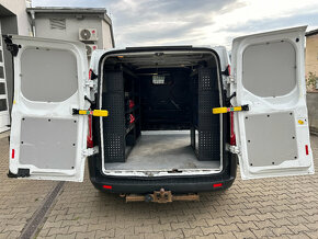 Ford Transit Custom 2.2 TDCi regálovým systém, DPH  - 10