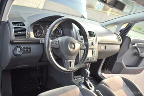 VW Touran 1.6 TDI - 10