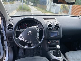 Nissan Qashqai 1.6i 84kW Acenta 4x2 benzín 2010 - 10