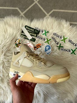 Jordan 4 - 10