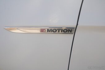 Volkswagen Passat Variant 2.0 BiTDI 240k BMTHighline 4MOTION - 10