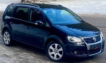 VOLKSWAGEN TOURAN CROSS 1.9 TDI 77KW - 10