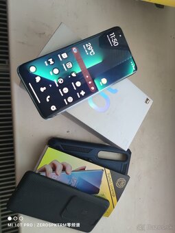 Xiaomi Mi 10 5G 8/128GB - 10