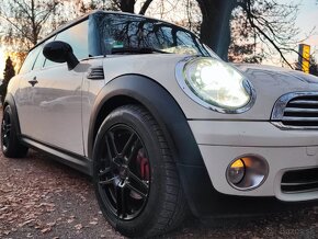 MINI COOPER CLUBMAN 1.6i STK 2026 BiXenon, Panorama - 10