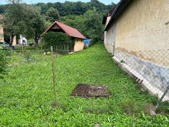 Domček s veľkou záhradou v pokojnej lokalite - 10