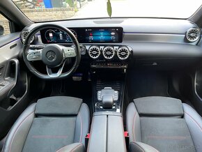 Mercedes-Benz A200d AMG line 4x4 - 10