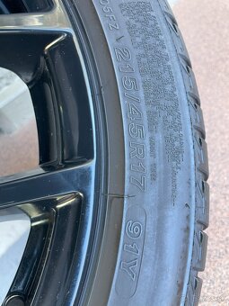 Alu disky čierne 5x100 r17 Škoda + letné pneu Bridgestone - 10