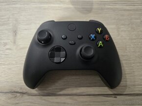 Xbox Series X + 4 ovládače (niektoré nové) so zárukou - 10