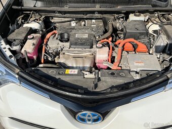 Toyota Rav4 2,5 hybrid - 10