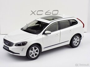 VOLVO XC 60 - 1:18 PAUDI - 10