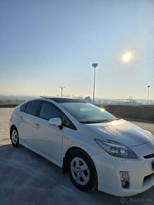 Toyota Prius - 10