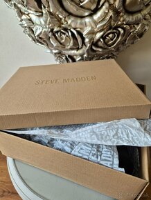 Steve Madden teplé kozene cizmy - 10