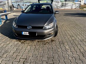 Predám VW Golf 7 - 10