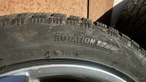 225/45R17 zima - 10