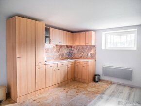 Rodinný dom na predaj 900 m2 Beňuš - Filipovo - 10