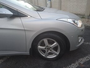 Hyundai i40 - 10