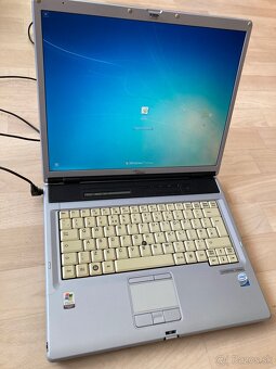 Notebook Fujitsu E8110 - 10