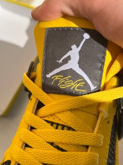 Jordan 4 - 10