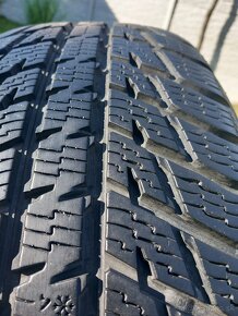 225/55 r19 zimne pneumatiky - 10