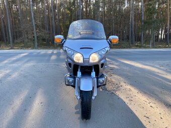 Honda Goldwing GL1800 - 10