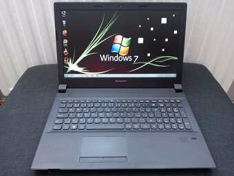 predám notebook Lenovo B50 , 8gb ram ,ssd , HDMI , Windows 7 - 10