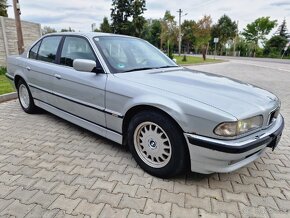 BMW 730i E32 E38 - 10