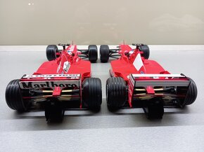 2x F1 FERRARI F2000 2000 MICHAEL SCHUMACHER HOTWHEELS 1:18 - 10