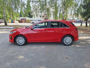 Kia Ceed 1.4 TGDi 103 kW Gold - 10