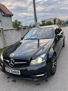 Mercedes benz c220 cdi amg - 10