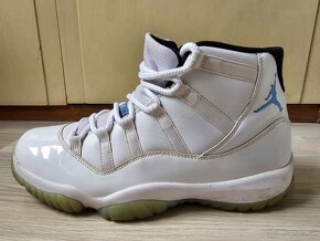 Jordan 11 Columbia vel.44.5 - 10