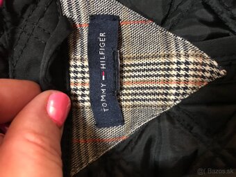 TOMMY HILFIGER originál damska bundicka S - 10