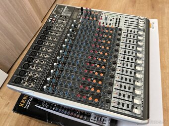 Behringer XENYX QX2442 USB Analógový mixpult - 10