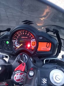 Suzuki SFV Gladius 650, rok 2016, 8000km - 10