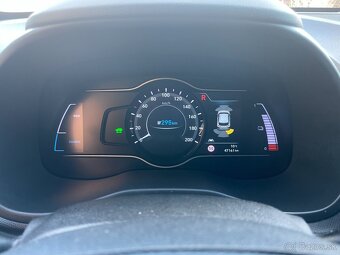 Hyundai Kona Electric 150 - 10