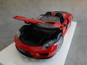 Porsche 918 Spyder Weissach 1:18 - 10