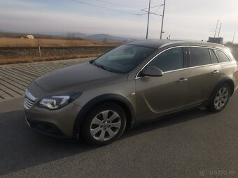 Opel Insignia Country Tourer 4x4 - 10