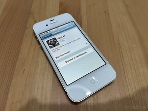 Apple iPhone 4S 16GB White iOS 5.1.1 - 10