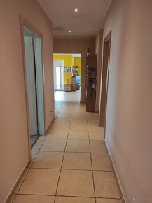 Predaj 4 izbový RD, pozemok 661 m2, Ivanka pri Dunaji - 10