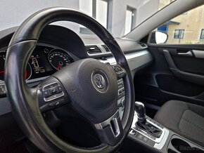 Volkswagen Passat B7 2.0 TDI - 10