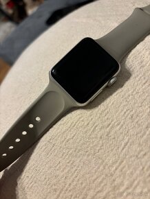 Apple watch 3 generácia 38mm silver - iba SMS a email - 10