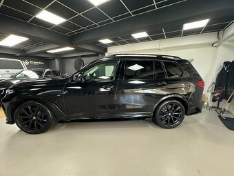  BMW X7 M50i TOP  - 10