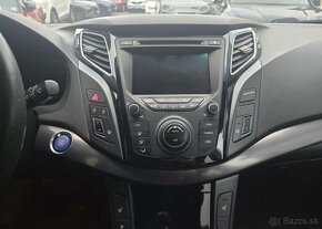 Hyundai i40 1.7-1.maj.NAVI-KAMERA-TEMPOMAT - 10