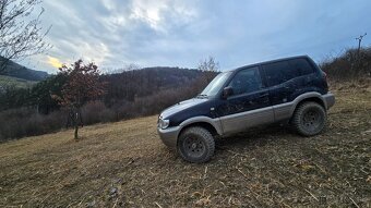 Nissan terrano ll 2.7TDI - 10