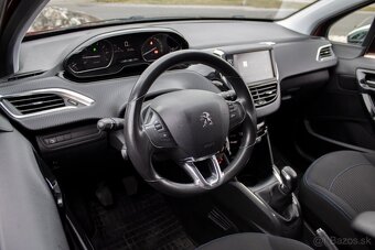 Peugeot 208 1.2 Pure Tech Style - 10