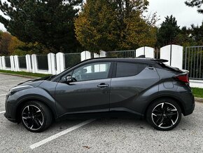 Toyota CHR 2.0 Hybrid Dynamic Force GR Sport E-CVT 2024 - 10