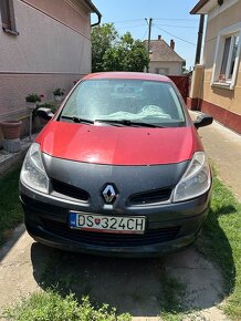 Renault clio - 10