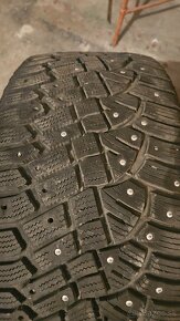 235/45 R17 zimne continental - 10