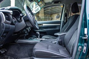 Toyota Hilux DC 2.8 I D-4D Executive 4x4 A/T - 10