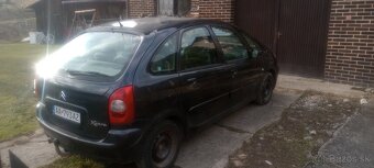 Predám Citroen Xsara Picasso 2.0hdi - 10