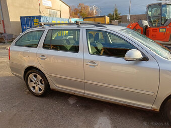 ŠKODA OCTAVIA COMBI 2.0 TDI 103KW 2010 ELEGANCE - 10